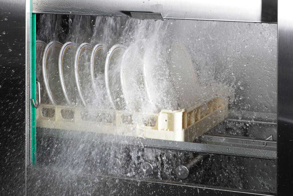 Посудомоечная машина не сливает воду Electrolux